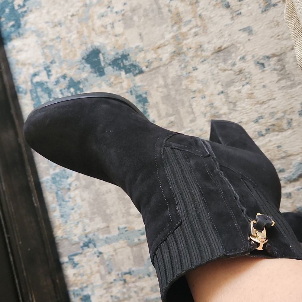 Vionic Black Ankle Booties - Picture 10 of 13